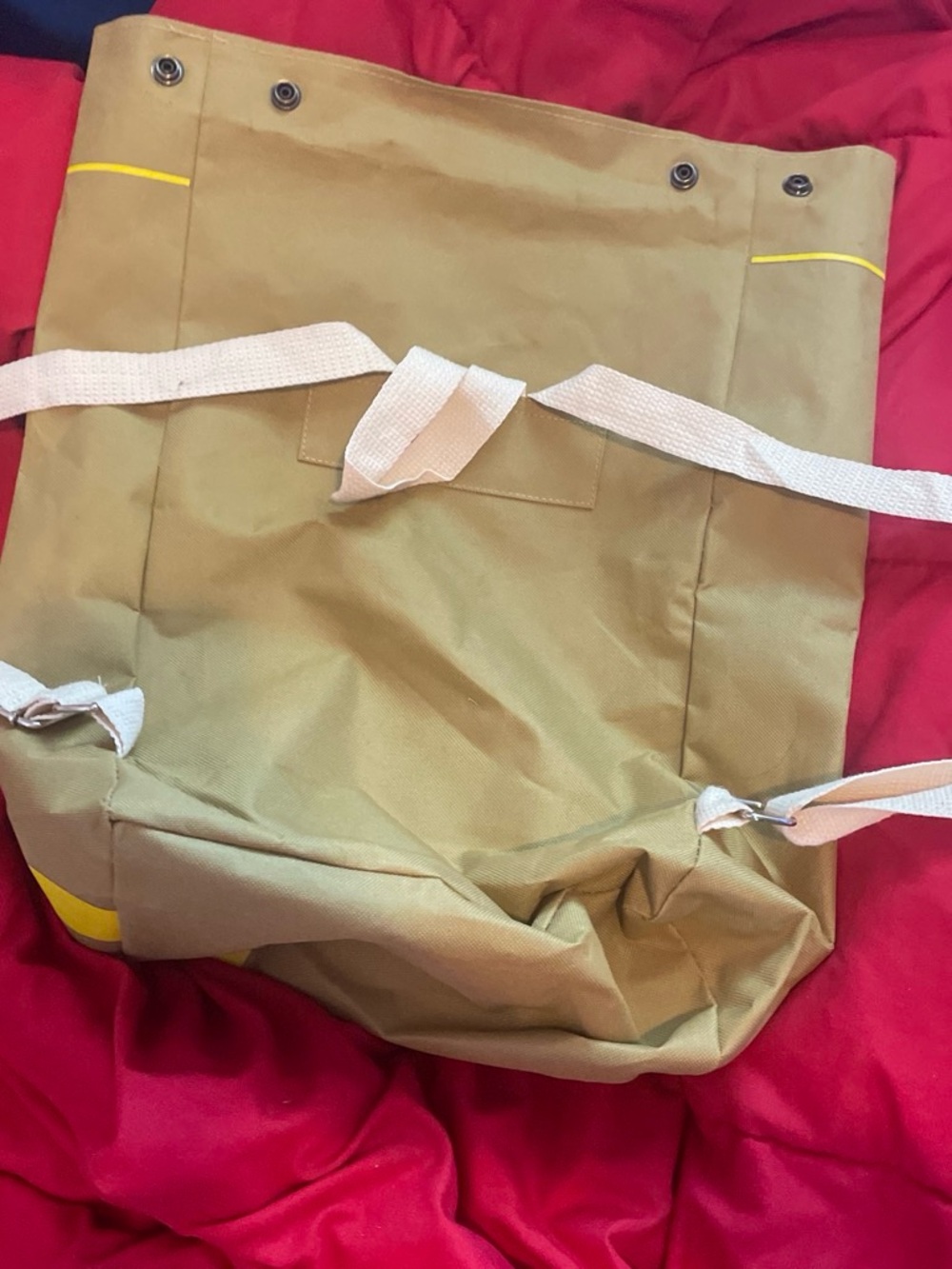 Unisex, Tan Bag-Style Carry